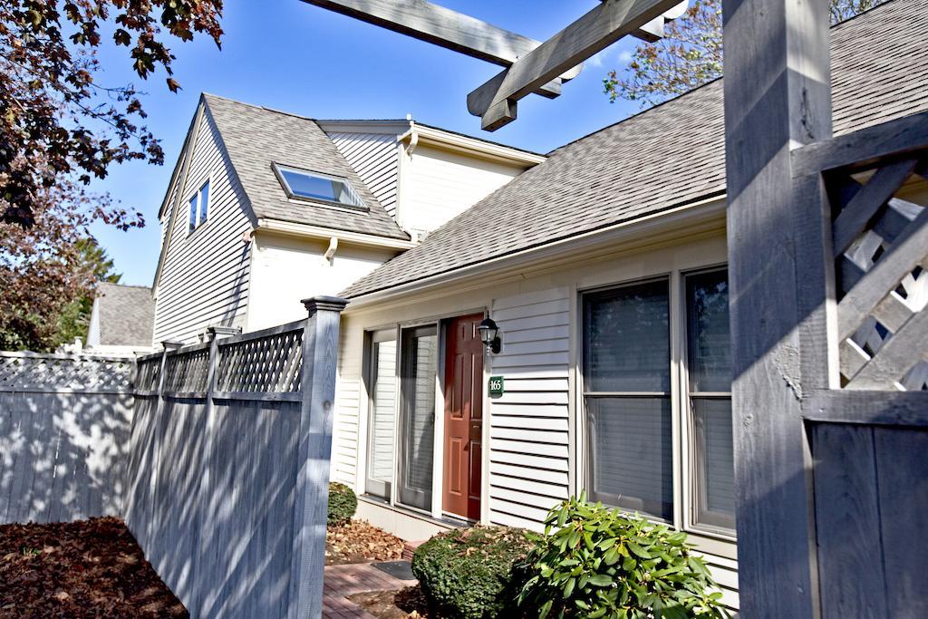 Holly Tree Hotel West Yarmouth