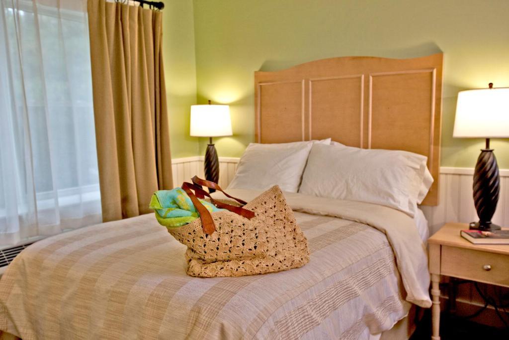 Hotel Holly Tree 3*